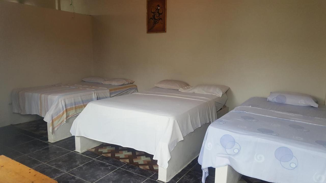 Montanita Garden Hostal Exterior photo